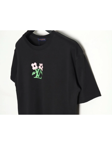 Reps Louis Vuitton LV 24SS floral lettering short-sleeved T-shirt_TSK1,All order with free shipping Reps Louis Vuitton