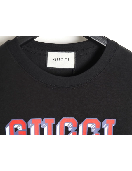 Reps Gucci 24SS three-dimensional lettering short-sleeved T-shirt,All order with free shipping Reps Gucci
