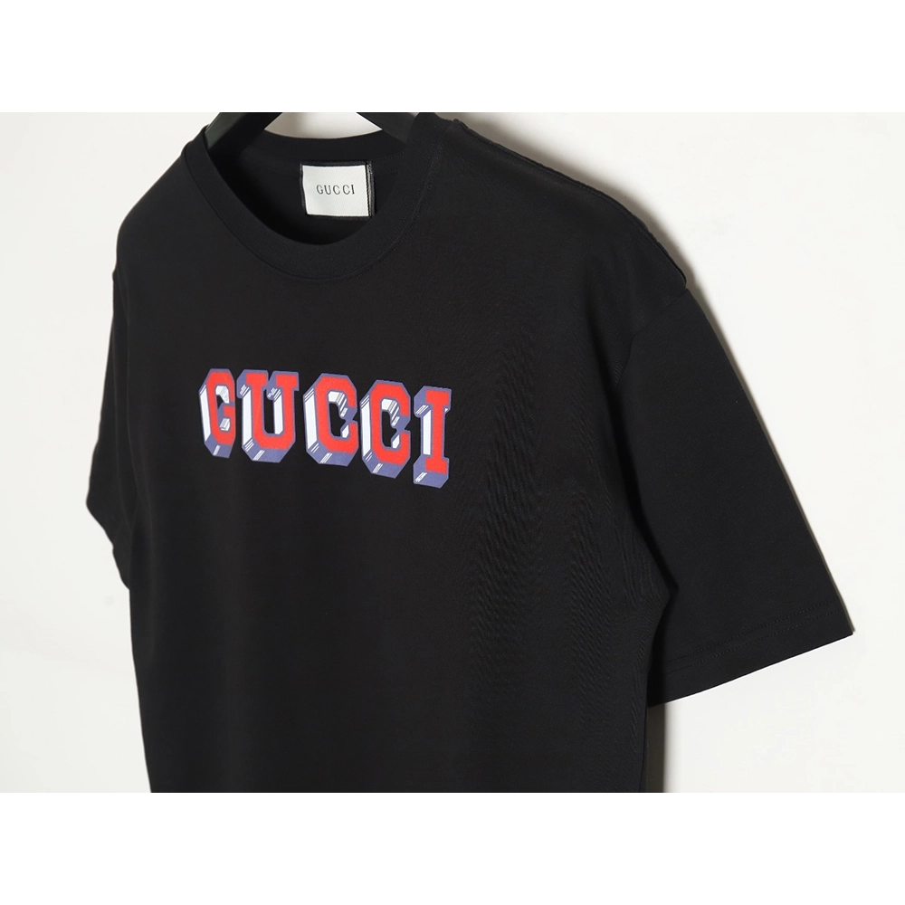 Reps Gucci 24SS three-dimensional lettering short-sleeved T-shirt,All order with free shipping Reps Gucci