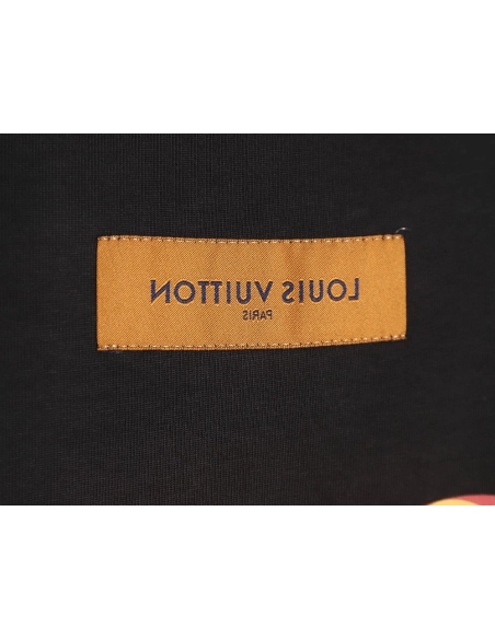 Reps Louis Vuitton LV24SS short-sleeved T-shirt back small flowers,All order with free shipping Reps Louis Vuitton