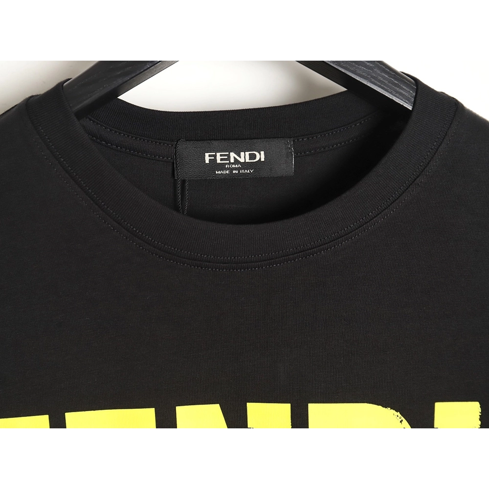 Fendi 24SS painted letter short-sleeved T-shirt,All order with free shipping Fendi