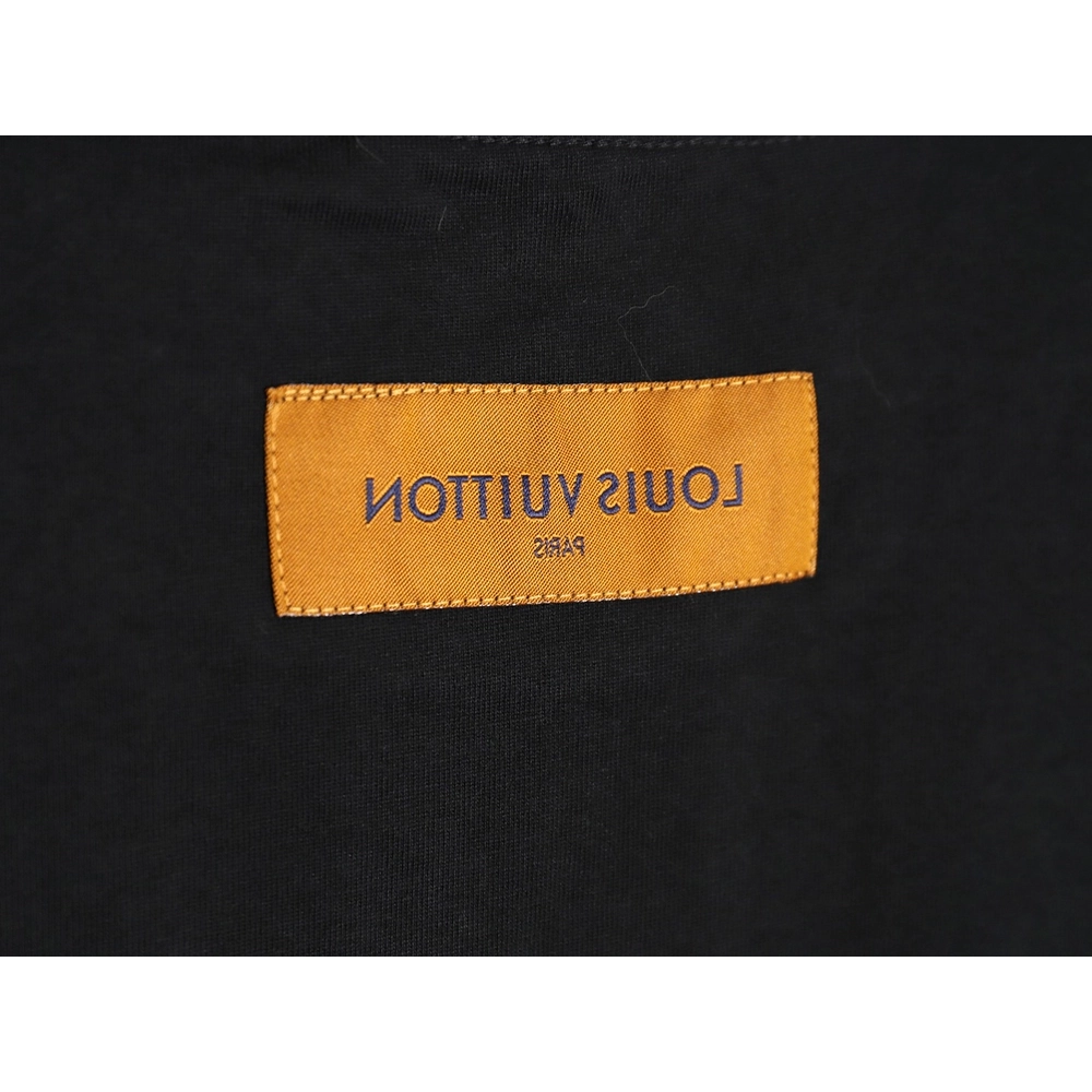Reps Louis Vuitton Pocket Colorful Presbyopia Colorful Embroidered Short Sleeve T-Shirt,All order with free shipping Reps Louis 
