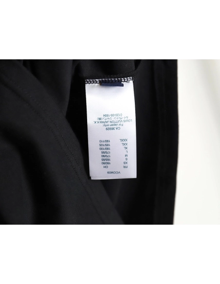 Reps Louis Vuitton Pocket Colorful Presbyopia Colorful Embroidered Short Sleeve T-Shirt,All order with free shipping Reps Louis 