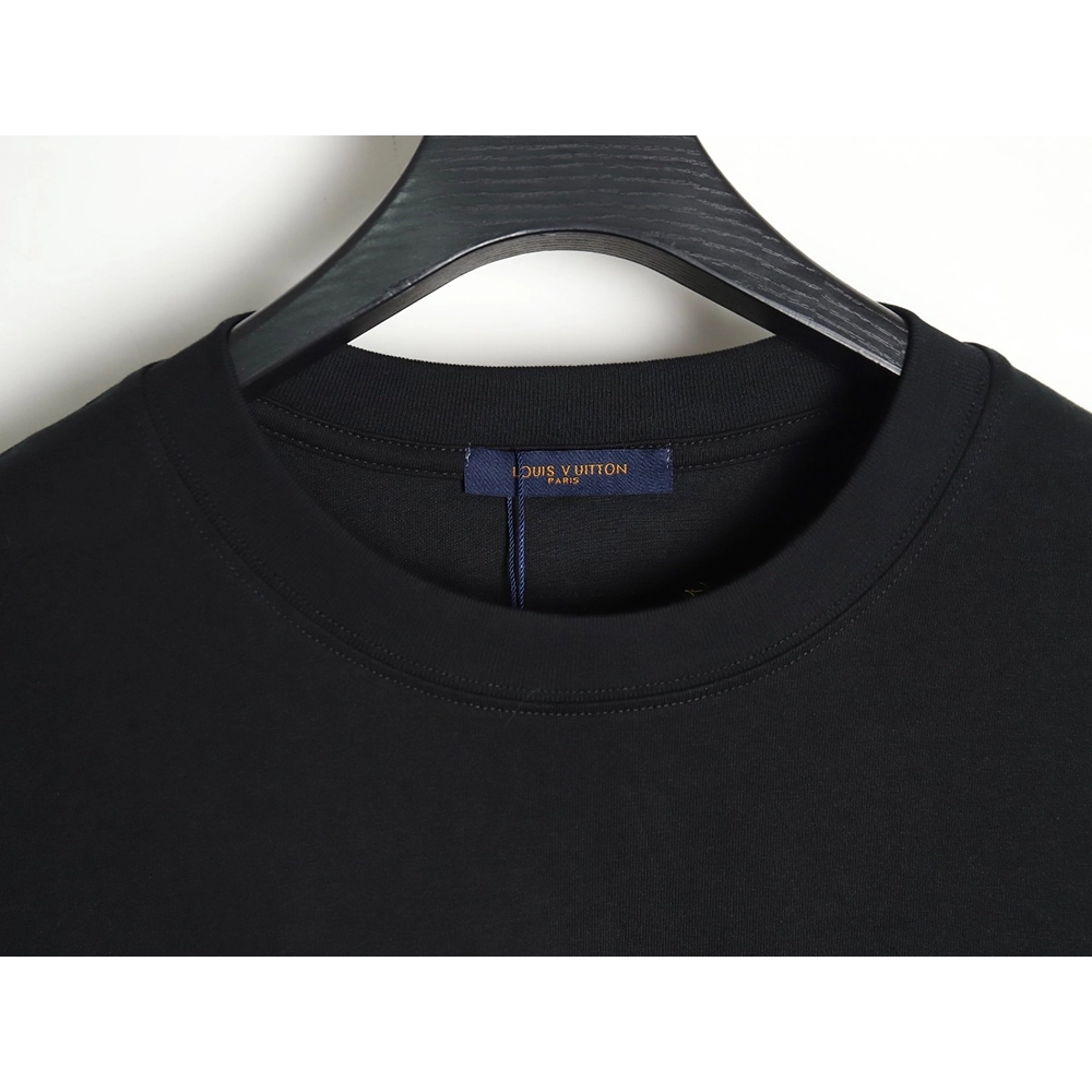 Reps Louis Vuitton Pocket Colorful Presbyopia Colorful Embroidered Short Sleeve T-Shirt,All order with free shipping Reps Louis 