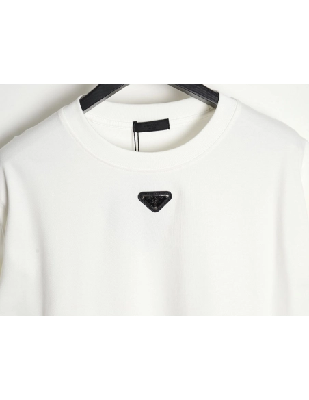 Prada collar metal triangle logo short-sleeved T-shirt,All order with free shipping Prada