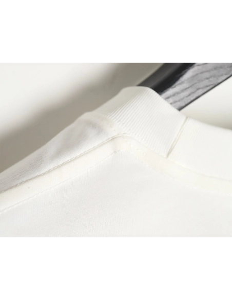 Prada collar metal triangle logo short-sleeved T-shirt,All order with free shipping Prada