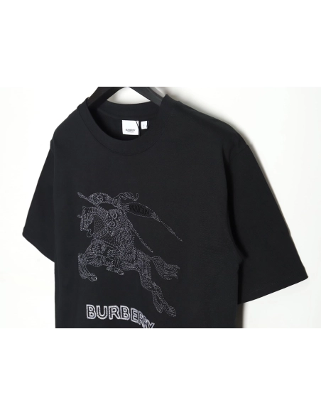 Burberry embroidered knights horse logo short-sleeved T-shirt,All order with free shipping Burberry