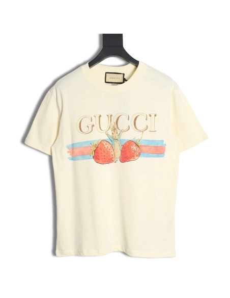 Reps Gucci 24ss classic letter LOGO strawberry print T-shirt,All order with free shipping Reps Gucci