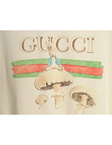 Reps Gucci classic letter logo mushroom print T-shirt,All order with free shipping Reps Gucci