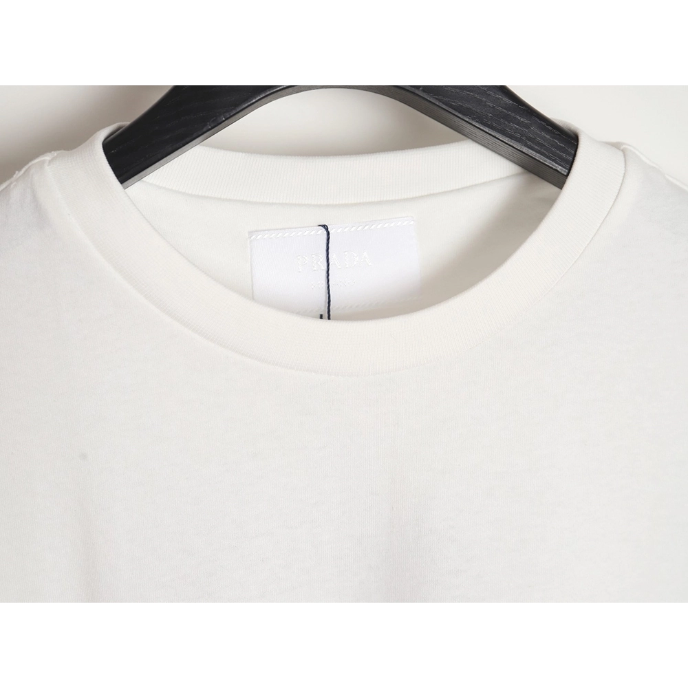 Prada 24SS triangle logo laminated T-shirt,All order with free shipping Prada