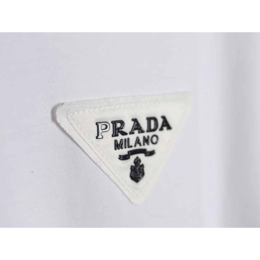 Prada 24SS triangle logo short-sleeved T-shirt,All order with free shipping Prada