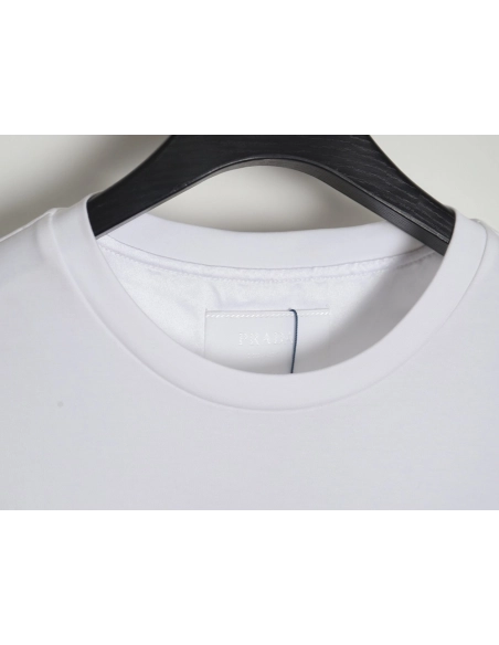Prada 24SS triangle logo short-sleeved T-shirt,All order with free shipping Prada