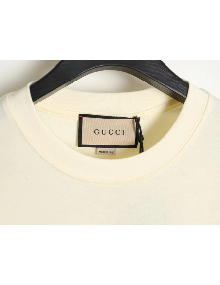 Reps Gucci early spring new rivet logo round neck t-shirt,All order with free shipping Reps Gucci