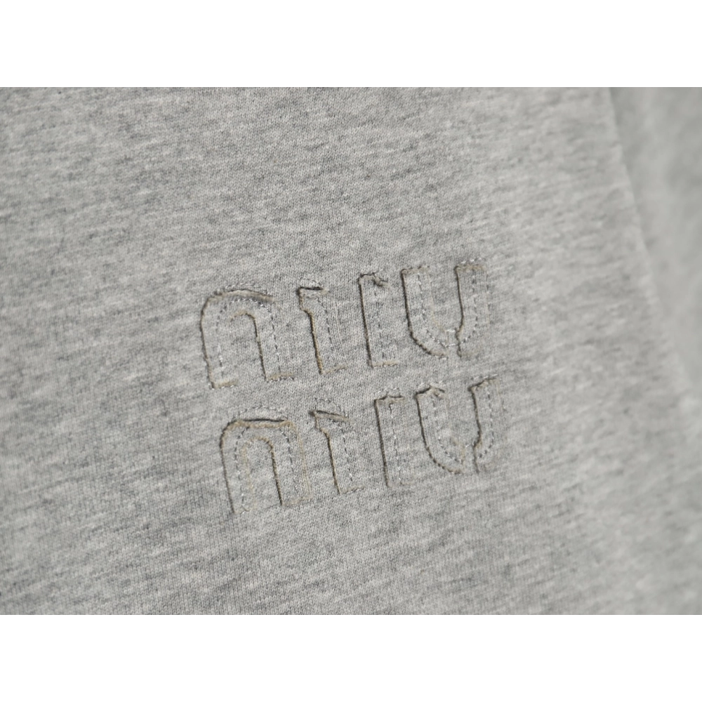 miu miu short-sleeved T-shirt with small logo patch TSK1,All order with free shipping Miu Miu