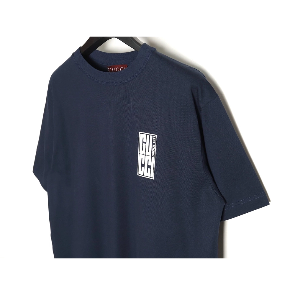 Reps Gucci Red,All order with free shipping  White and Blue G Print Round Neck Short Sleeve T-shirt,All order with free shipping