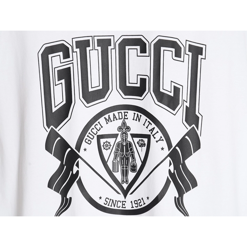 Reps Gucci University Crest Printed Round Neck Short Sleeve T-Shirt,All order with free shipping Reps Gucci