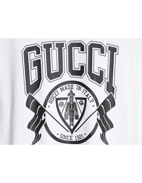Reps Gucci University Crest Printed Round Neck Short Sleeve T-Shirt,All order with free shipping Reps Gucci