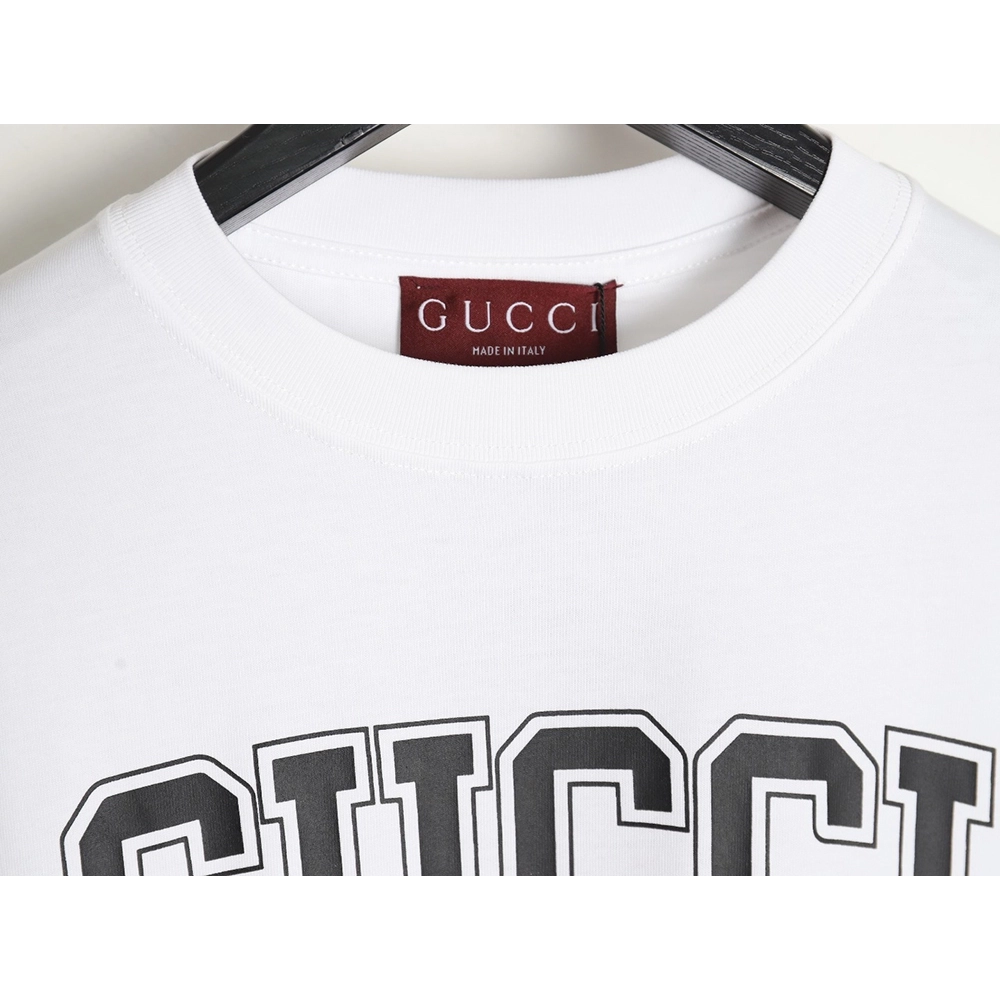 Reps Gucci University Crest Printed Round Neck Short Sleeve T-Shirt,All order with free shipping Reps Gucci
