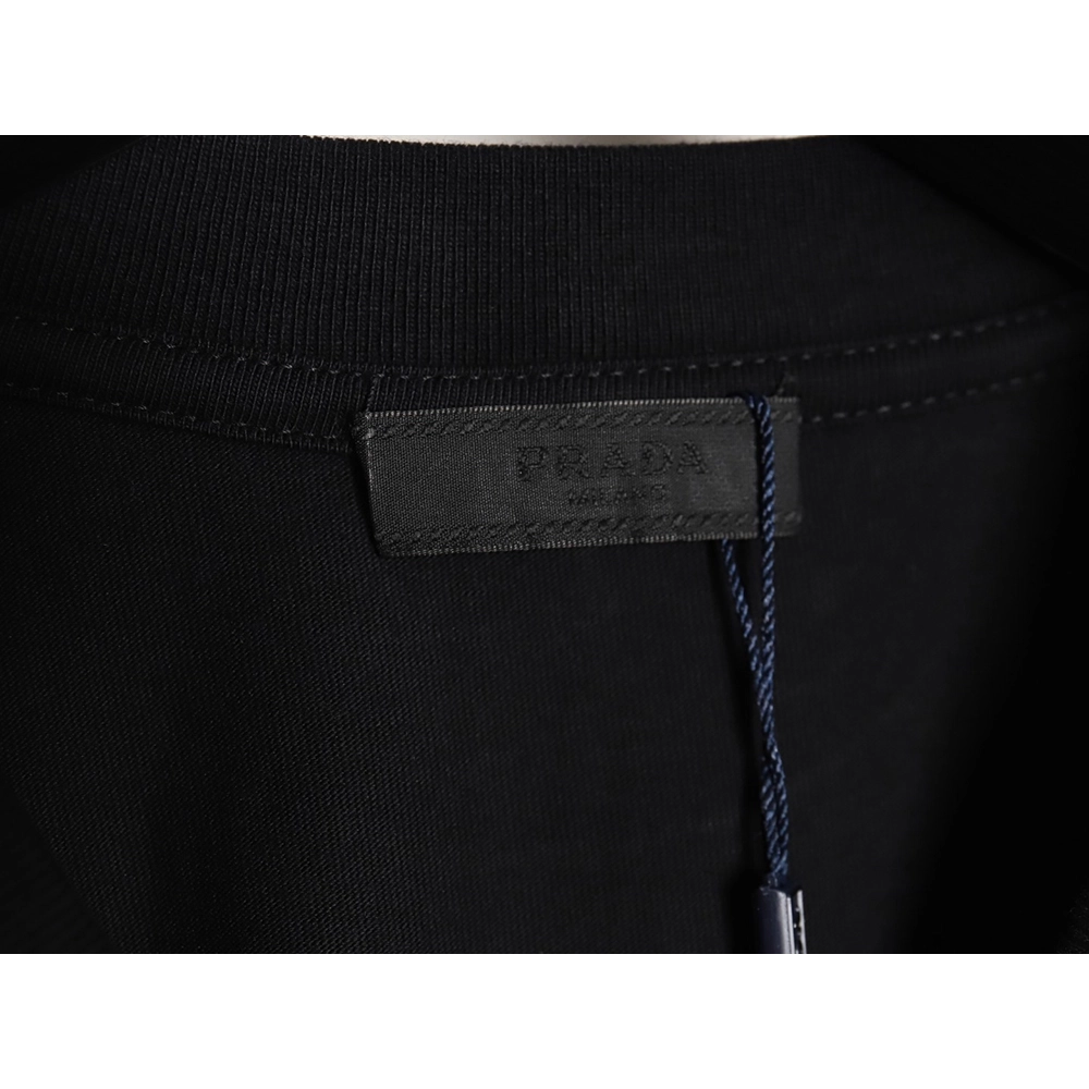 Prada 3D logo embroidered short-sleeved T-shirt,All order with free shipping Prada