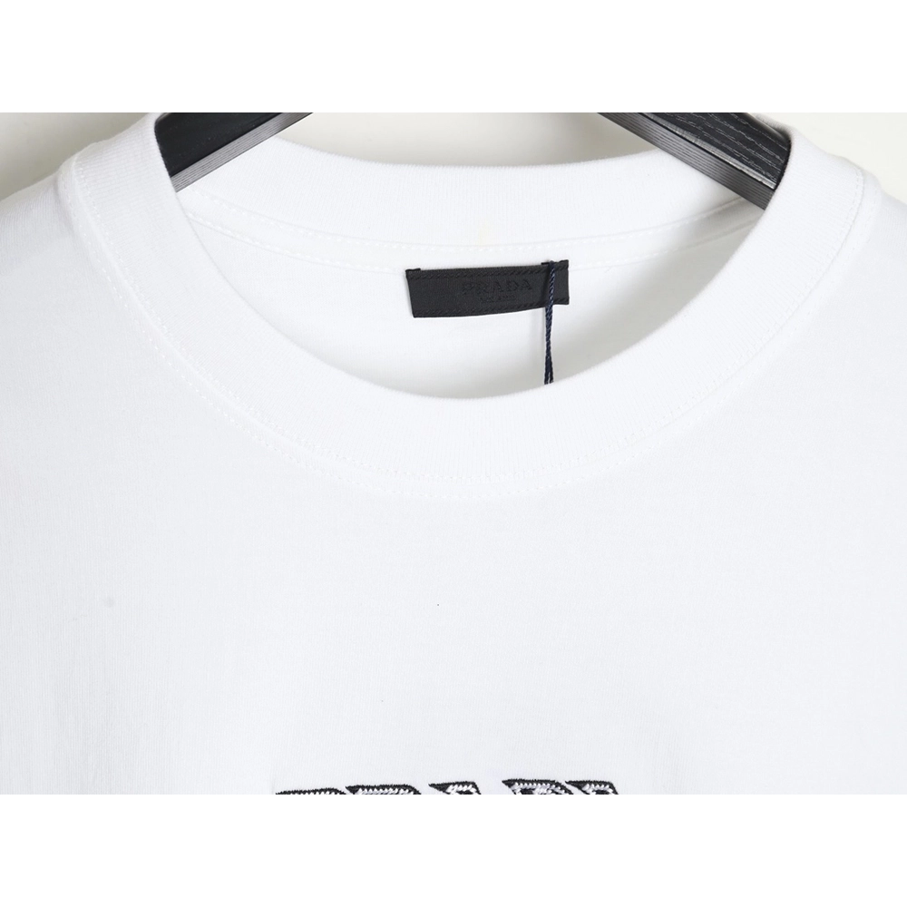 Prada 3D logo embroidered short-sleeved T-shirt,All order with free shipping Prada