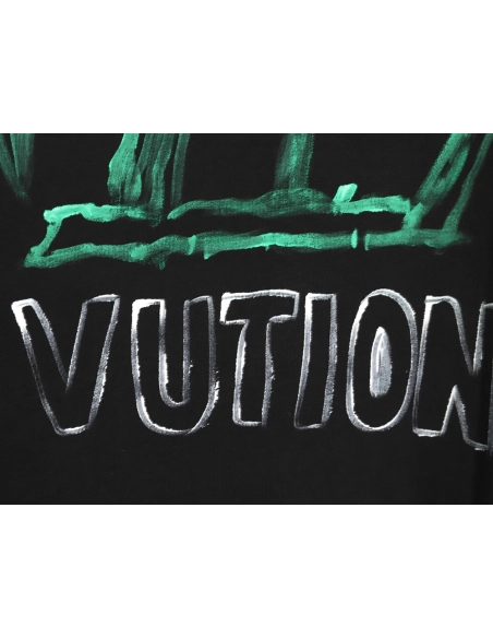 Reps Louis Vuitton Graffiti Flower Series Short Sleeve T-shirt_TSK1,All order with free shipping Reps Louis Vuitton