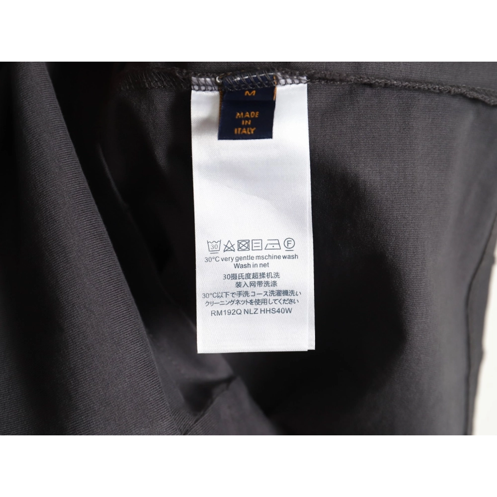 Reps Louis Vuitton washed damaged hand-painted round neck T-shirt,All order with free shipping Reps Louis Vuitton