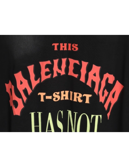 Balenciaga letter foam print washed distressed short-sleeved T-shirt,All order with free shipping Balenciaga