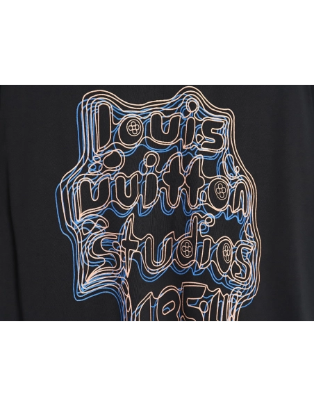 Reps Louis Vuitton geometric neon print short-sleeved T-shirt,All order with free shipping Reps Louis Vuitton