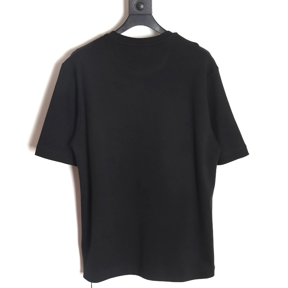 Fendi 24SS pocket zip T-shirt,All order with free shipping Fendi