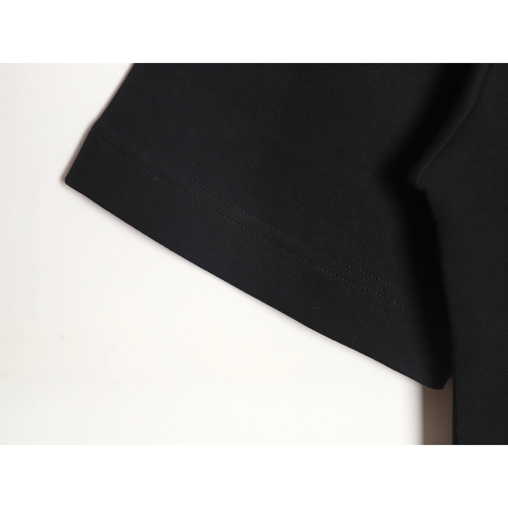 Fendi 24SS pocket zip T-shirt,All order with free shipping Fendi