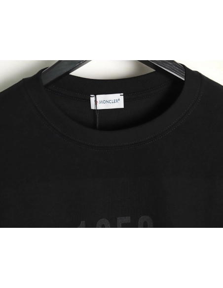 Moncler printed short-sleeved T-shirt,All order with free shipping Moncler