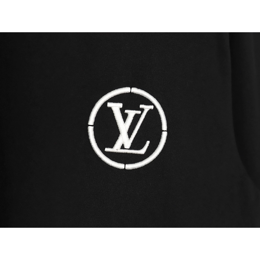 Reps Louis Vuitton Embroidered Beaded Short Sleeve T-Shirt TSK1,All order with free shipping Reps Louis Vuitton