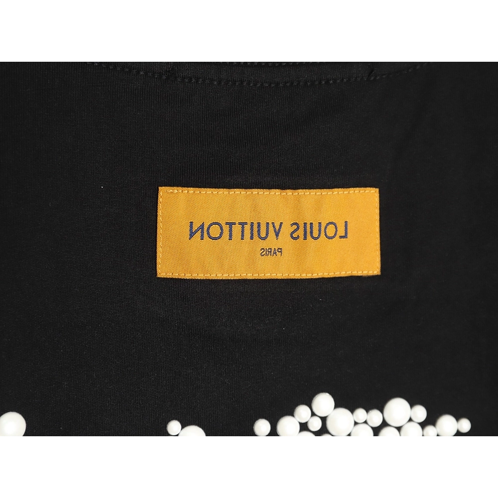 Reps Louis Vuitton Embroidered Beaded Short Sleeve T-Shirt TSK1,All order with free shipping Reps Louis Vuitton