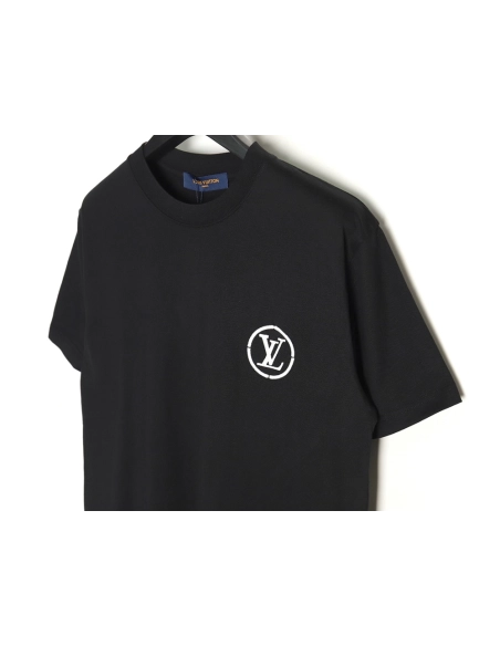 Reps Louis Vuitton Embroidered Beaded Short Sleeve T-Shirt TSK1,All order with free shipping Reps Louis Vuitton