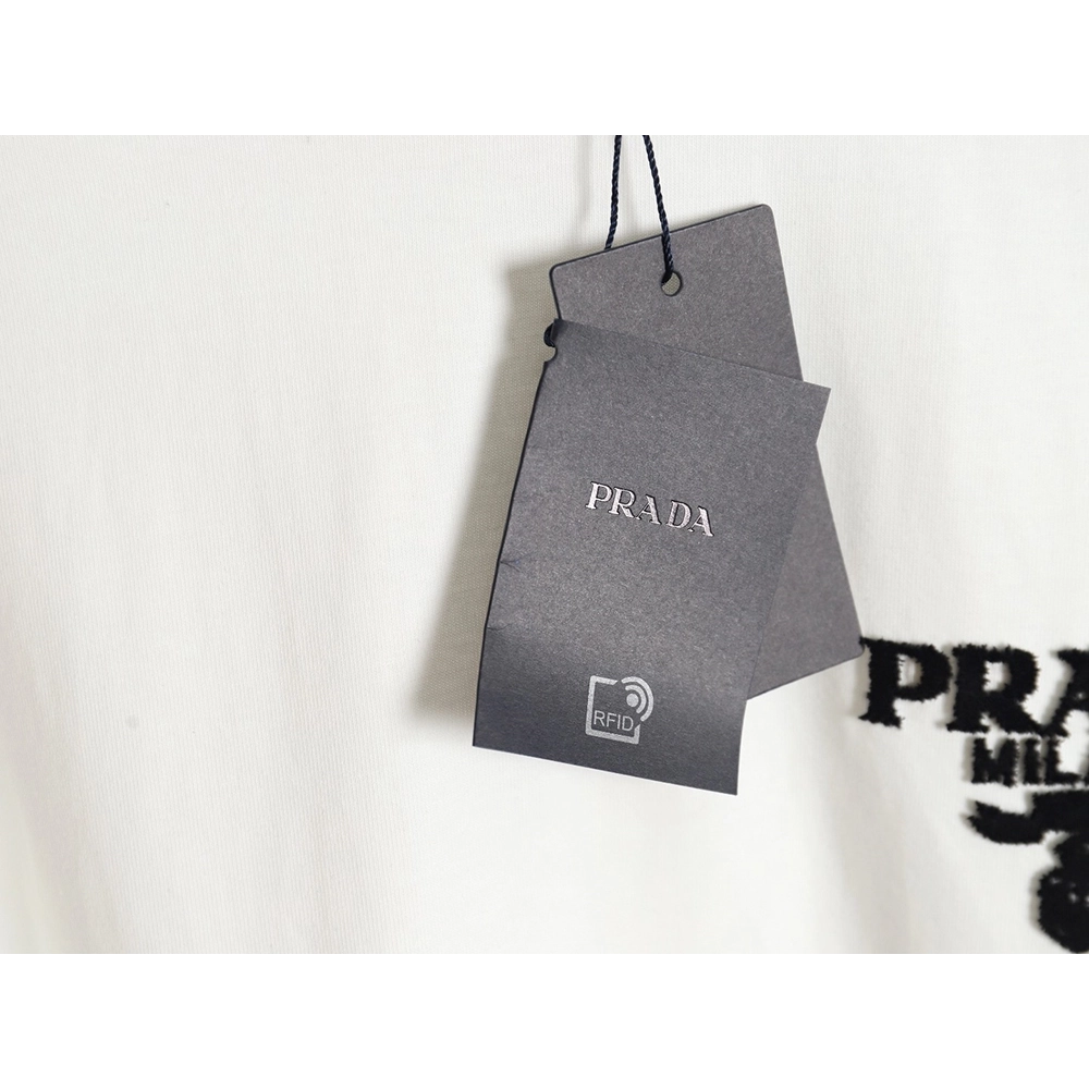 Prada three-dimensional toothbrush embroidery T-shirt,All order with free shipping Prada