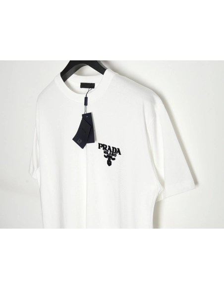 Prada three-dimensional toothbrush embroidery T-shirt,All order with free shipping Prada
