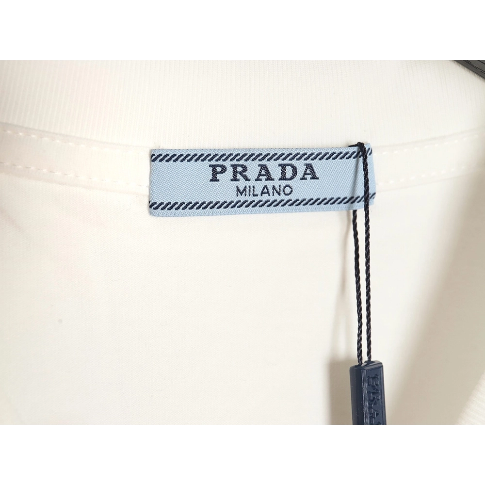 Prada inverted triangle chest short-sleeved T-shirt,All order with free shipping Prada