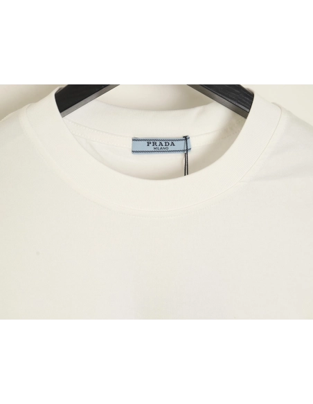 Prada inverted triangle chest short-sleeved T-shirt,All order with free shipping Prada