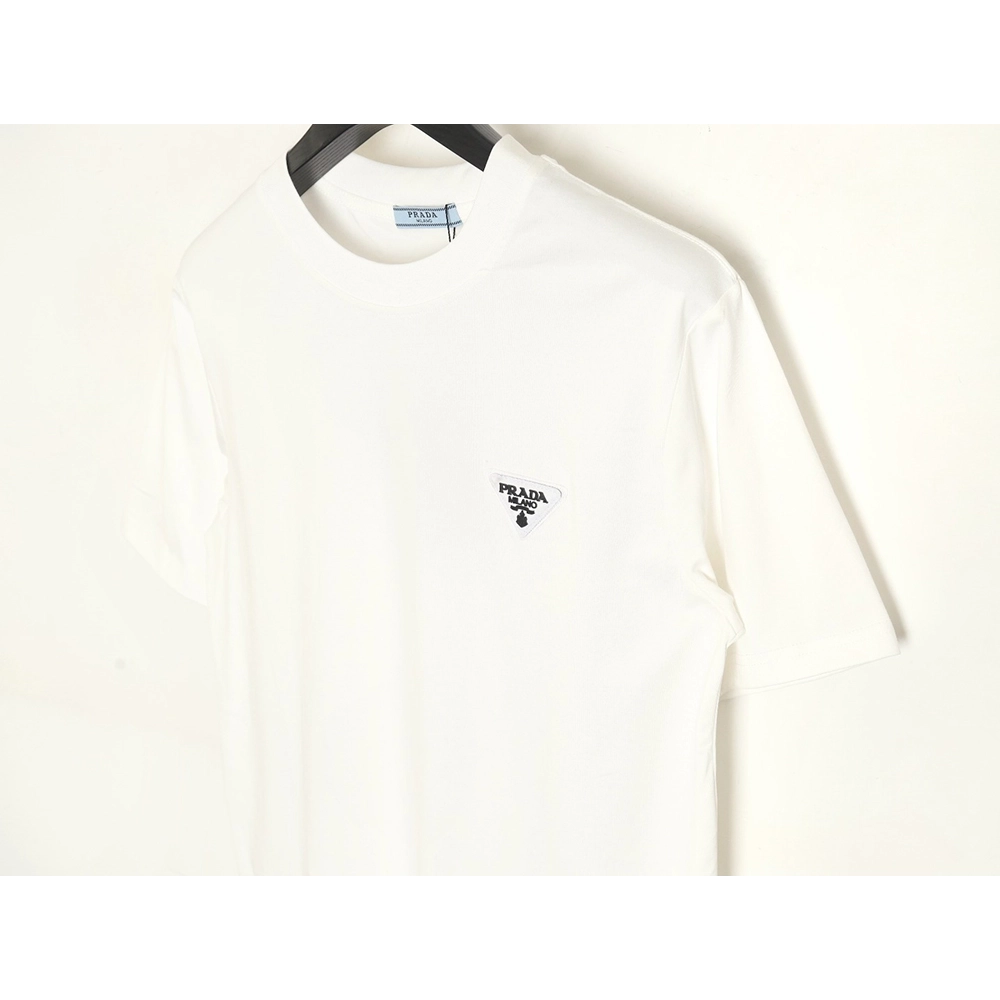 Prada inverted triangle chest short-sleeved T-shirt,All order with free shipping Prada