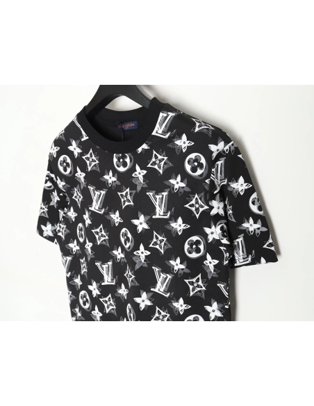 Reps Louis Vuitton all over print shadow short sleeve T-shirt,All order with free shipping Reps Louis Vuitton