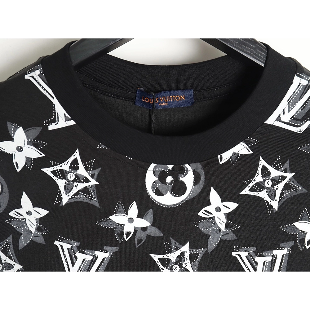 Reps Louis Vuitton all over print shadow short sleeve T-shirt,All order with free shipping Reps Louis Vuitton