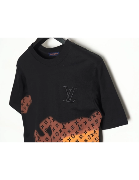 Reps Louis Vuitton monogram gradient embroidered short-sleeved T-shirt,All order with free shipping Reps Louis Vuitton