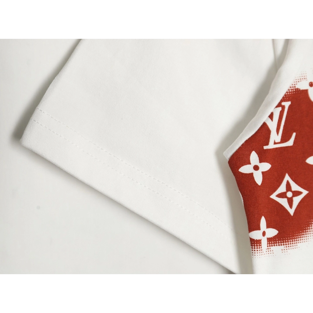 Reps Louis Vuitton monogram gradient embroidered short-sleeved T-shirt,All order with free shipping Reps Louis Vuitton