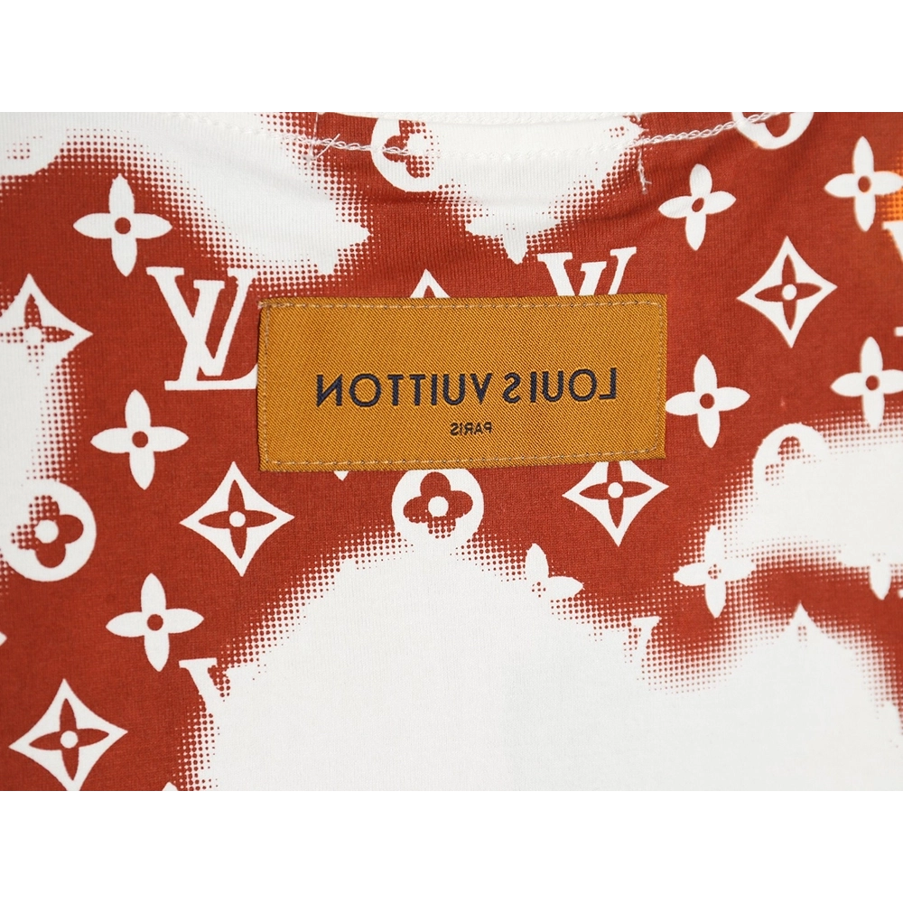 Reps Louis Vuitton monogram gradient embroidered short-sleeved T-shirt,All order with free shipping Reps Louis Vuitton