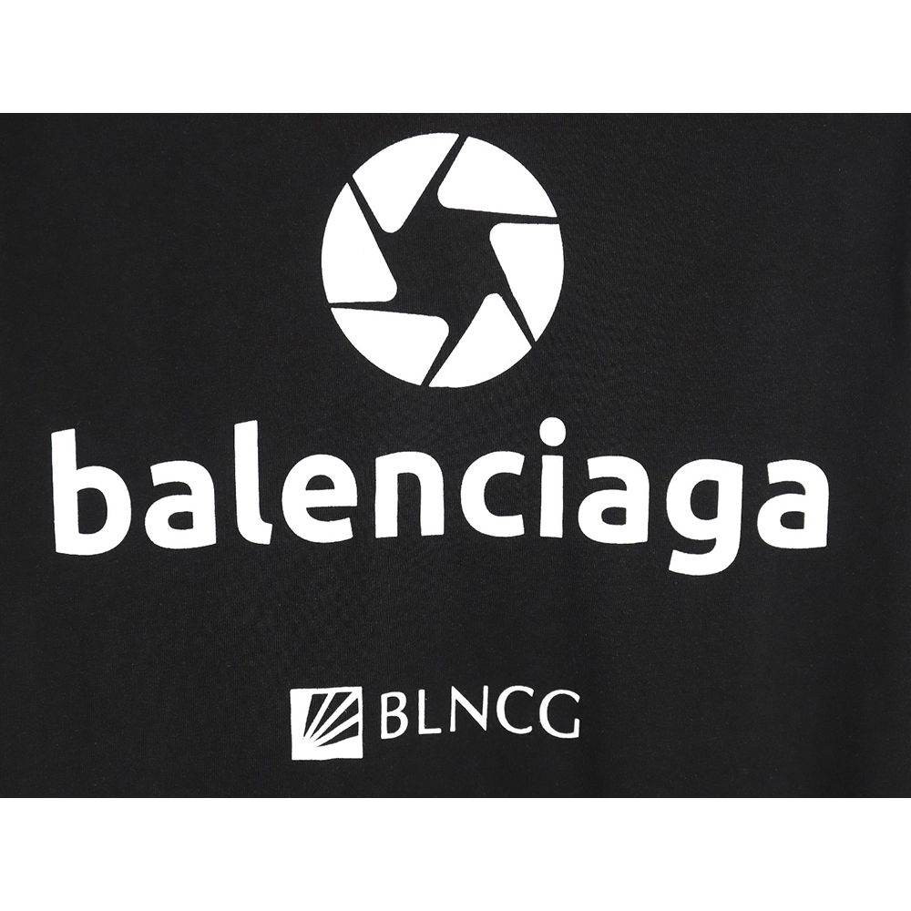 Balenciaga black and white 3M embroidered LOGO short-sleeved T-shirt,All order with free shipping Balenciaga