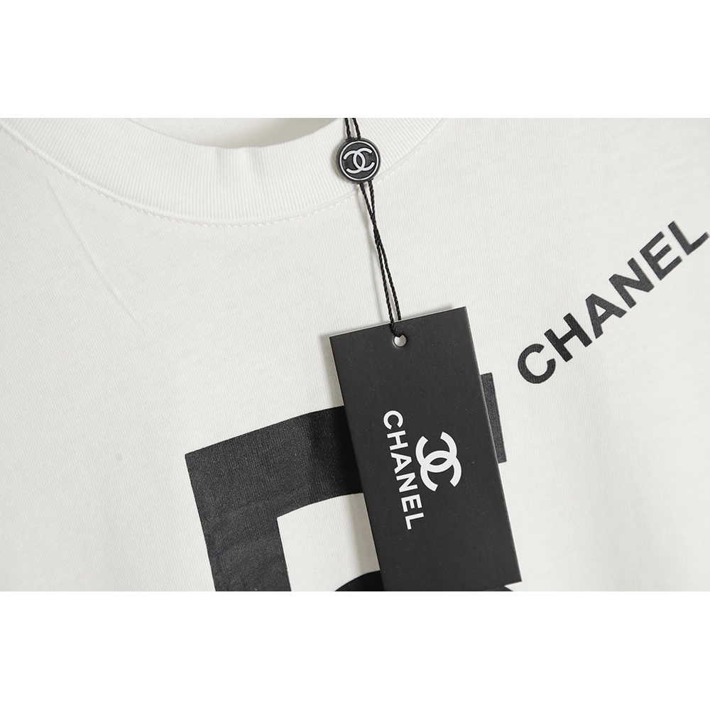Chanel Minimalist Letter LOGO Print Graphic Short Sleeve T-Shirt,All order with free shipping Chanel