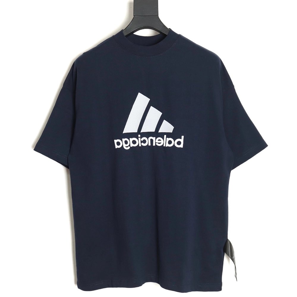 Balenciaga x Adidas reversible logo embroidered short-sleeved T-shirt,All order with free shipping Balenciaga