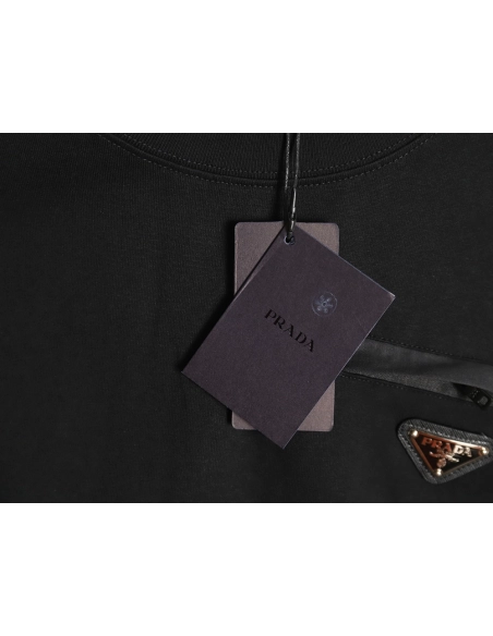 Prada pocket triangle metal logo long sleeve T-shirt TSK1,All order with free shipping Prada