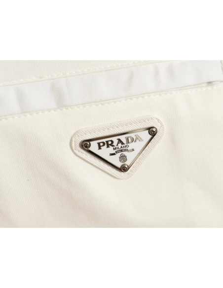 Prada pocket triangle metal logo long sleeve T-shirt,All order with free shipping Prada