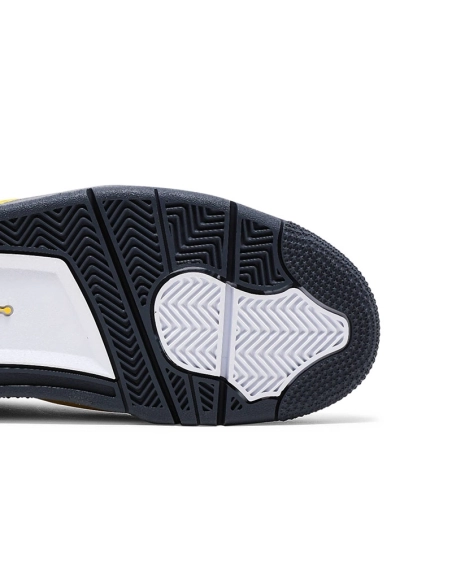 AIR JORDAN 4 RETRO LIGHTNING 2021 CT8527 700,AIR JORDAN 4,Air Jordan